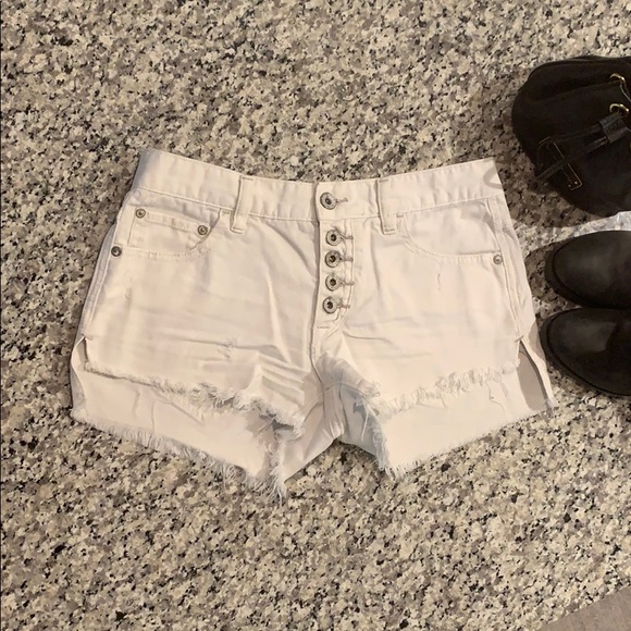 Free people white denim shorts - Picture 1 of 4